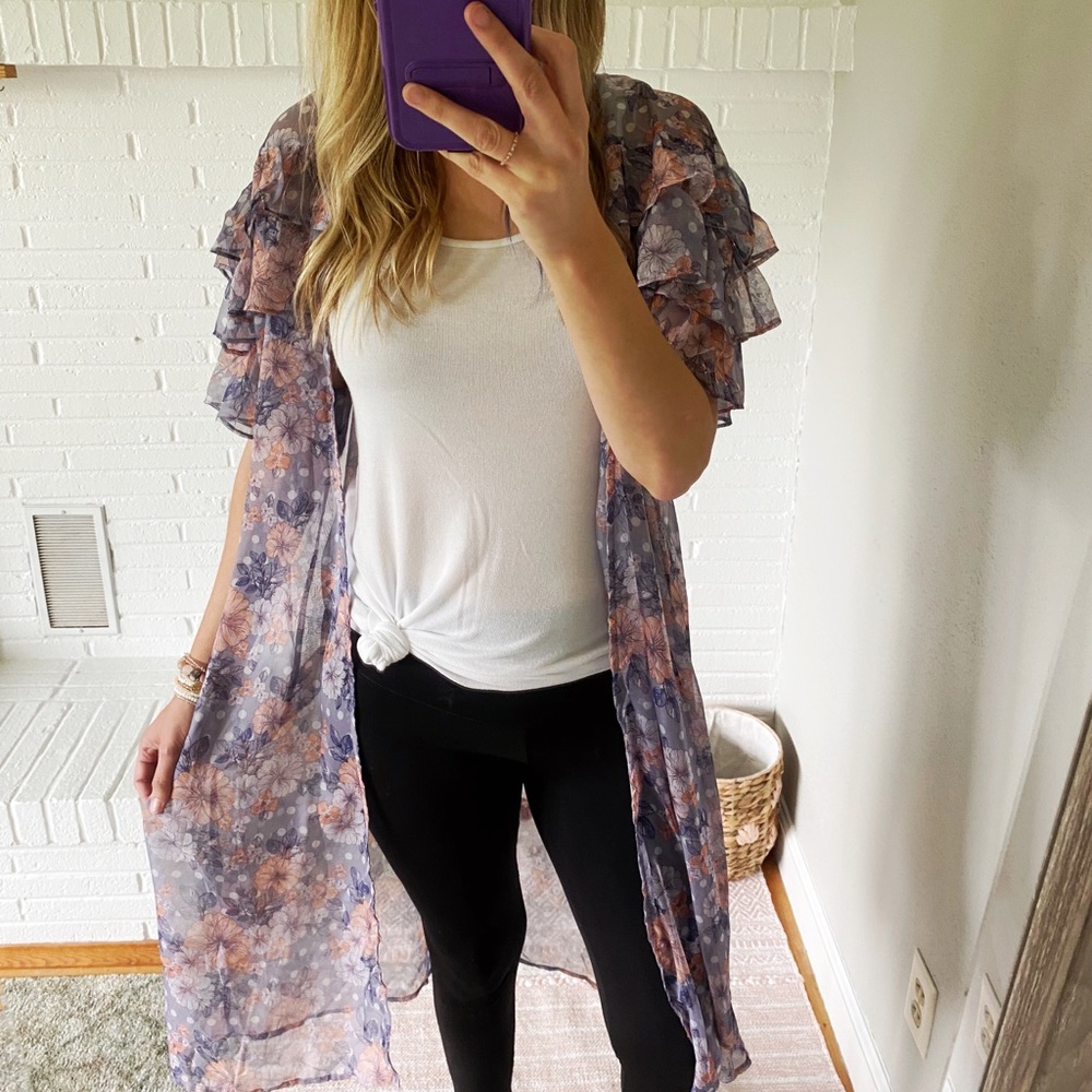 Easel Sheer Floral Kimono